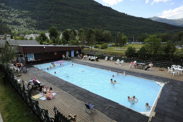 Mikkelparken Ferietun Pool: Pictures & Reviews - Tripadvisor