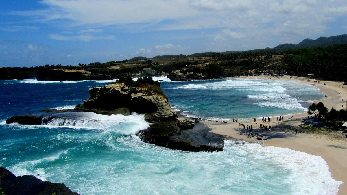 Pantai Klayar (Pacitan, Indonesia) - Review - Tripadvisor