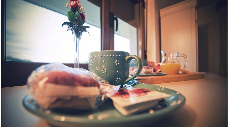 Desayunos completos para comenzar el día con fuerzas. Productos para celíacos y otras alergias.