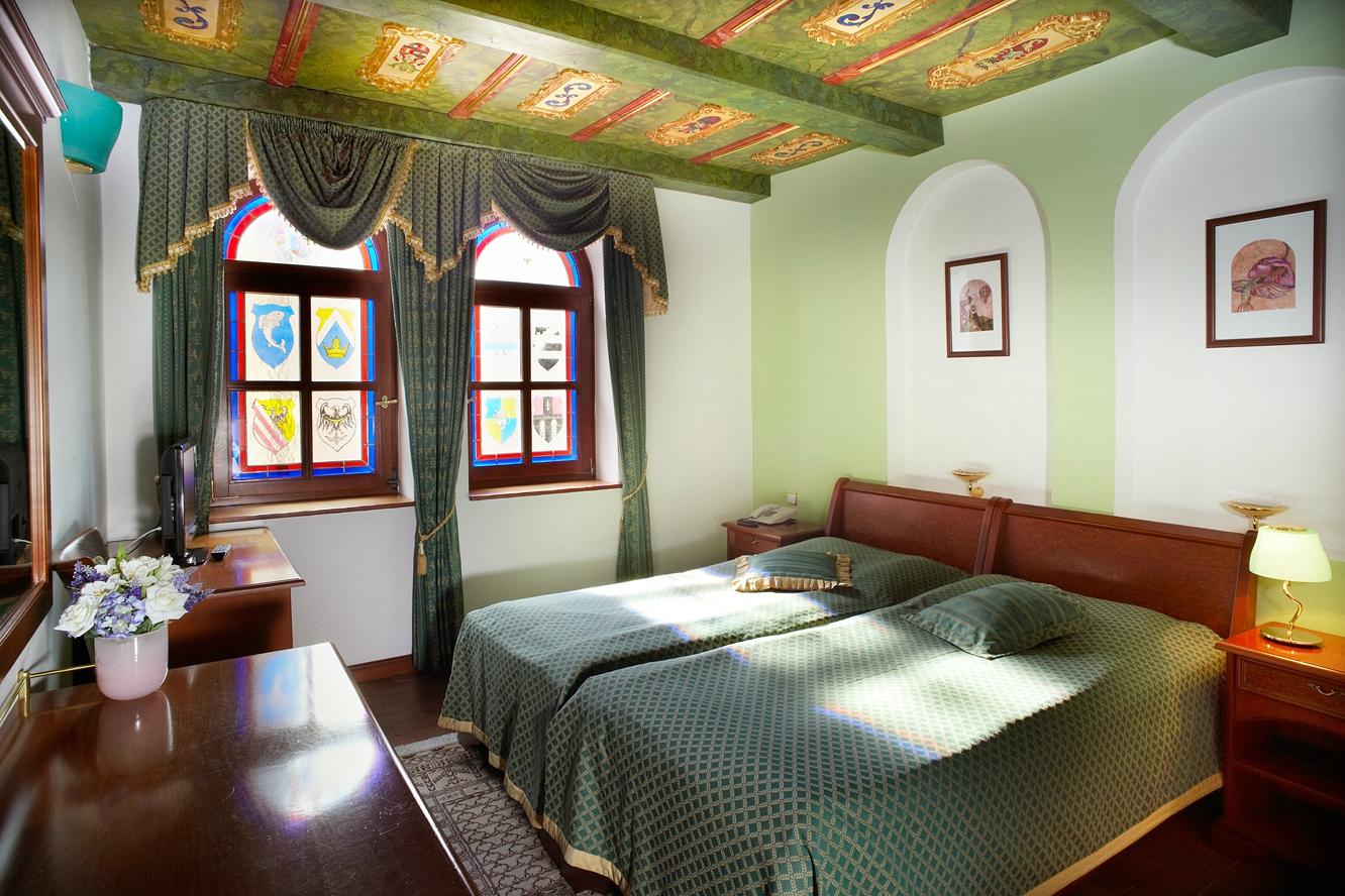 HOTEL ROYAL RICC $82 ($̶1̶1̶1̶) - Updated 2022 Prices & Reviews
