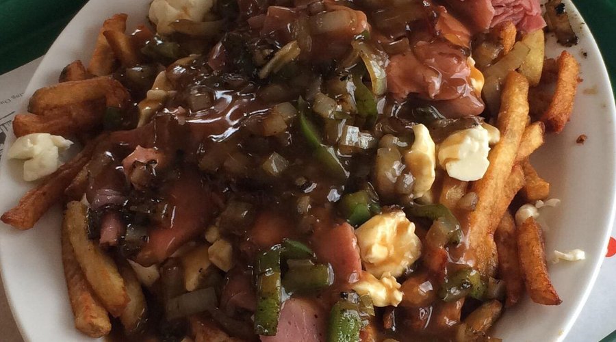 Poutine with smoked meat