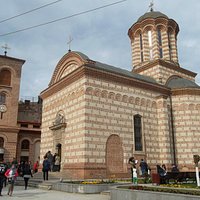 Curtea Veche Church