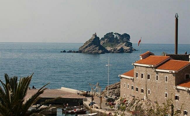 Petrovac Apartments