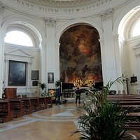 interno chiesa