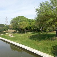 They've got 2 artificial lakes here, but none of the activities available as they said in the bo