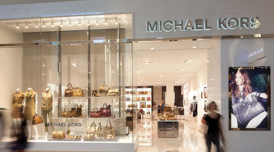 Fashionable shops include Michael Kors, Coach, J.Crew and so many more