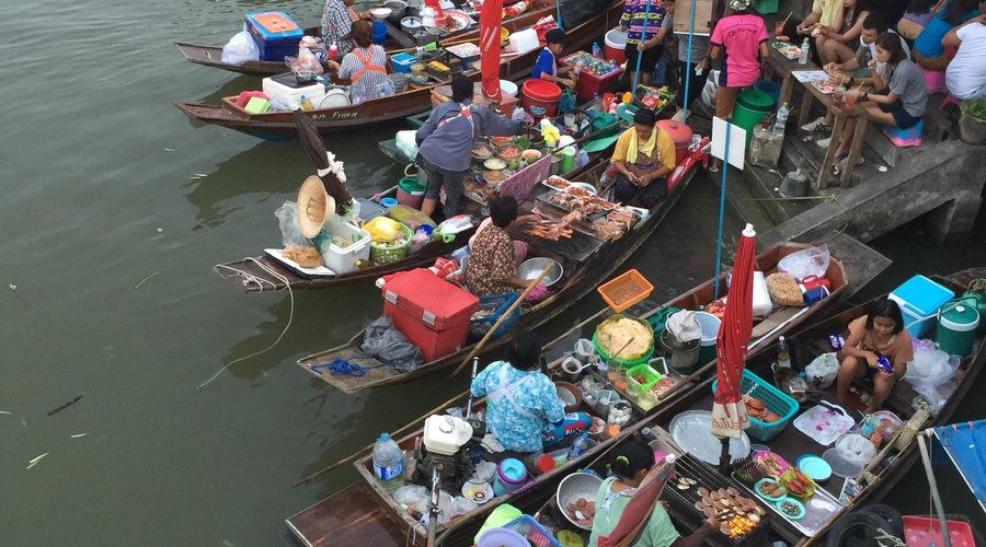 Amphawa Floating Market