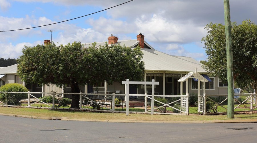 Donnybrook (WA) Backpackers Hostel