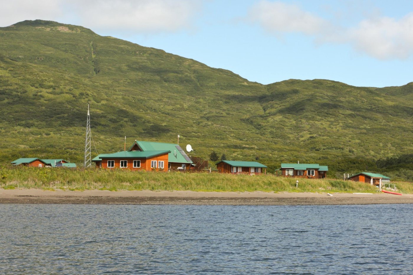 KATMAI WILDERNESS LODGE - KUKAK BAY (Parc national et réserve de Katmai ...