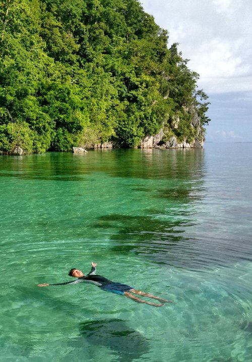 Maluku Islands Ferdinand L review images