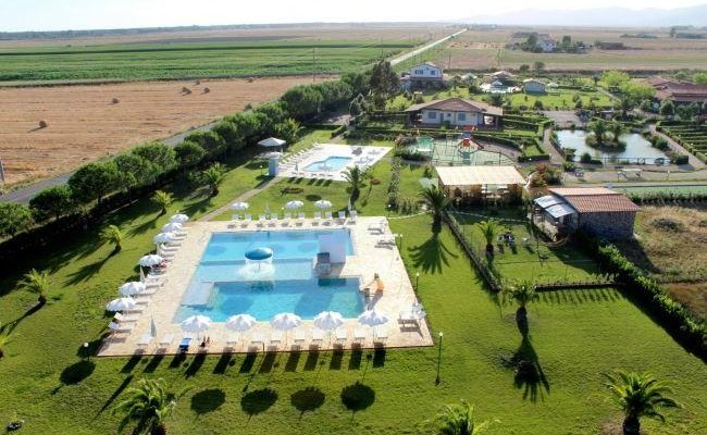 Veduta aerea Piscina