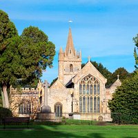 St Lawrence's Church from Abbey Park