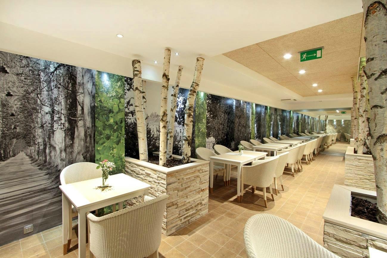 Hotel Colors Inn by null