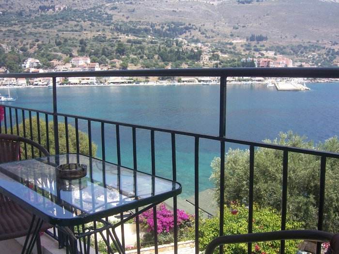 Ballas Apartments Rooms: Pictures & Reviews - Tripadvisor