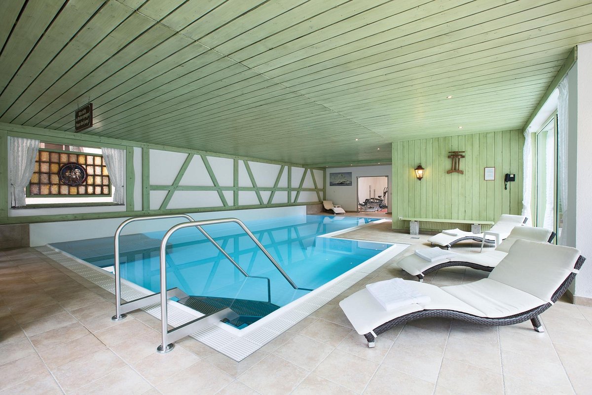 Reindl's Partenkirchner Hof Pool Pictures & Reviews - Tripadvisor