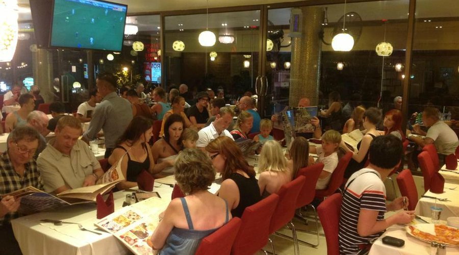 Popular Restaurant since 30 years