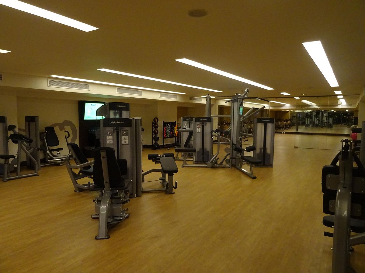 royalton cancun gym