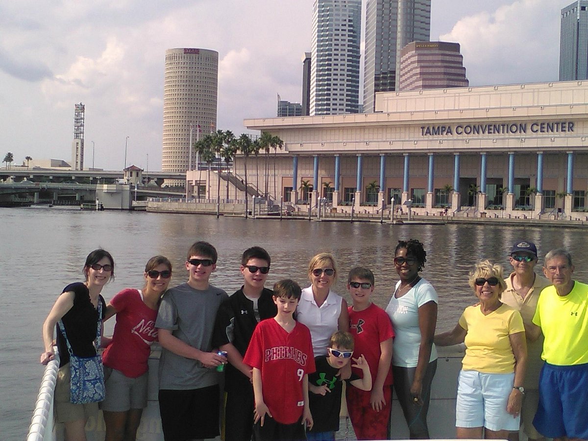 Tampa Bay's #1 Party Boat Tours and Cruises - Tampa Bay Fun Boat