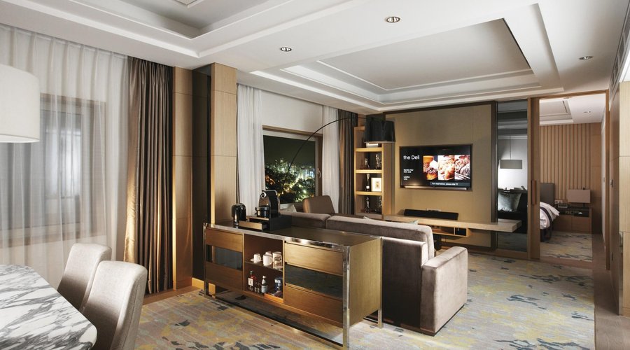 Novotel Suite