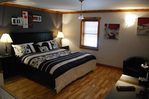 Room & Suite