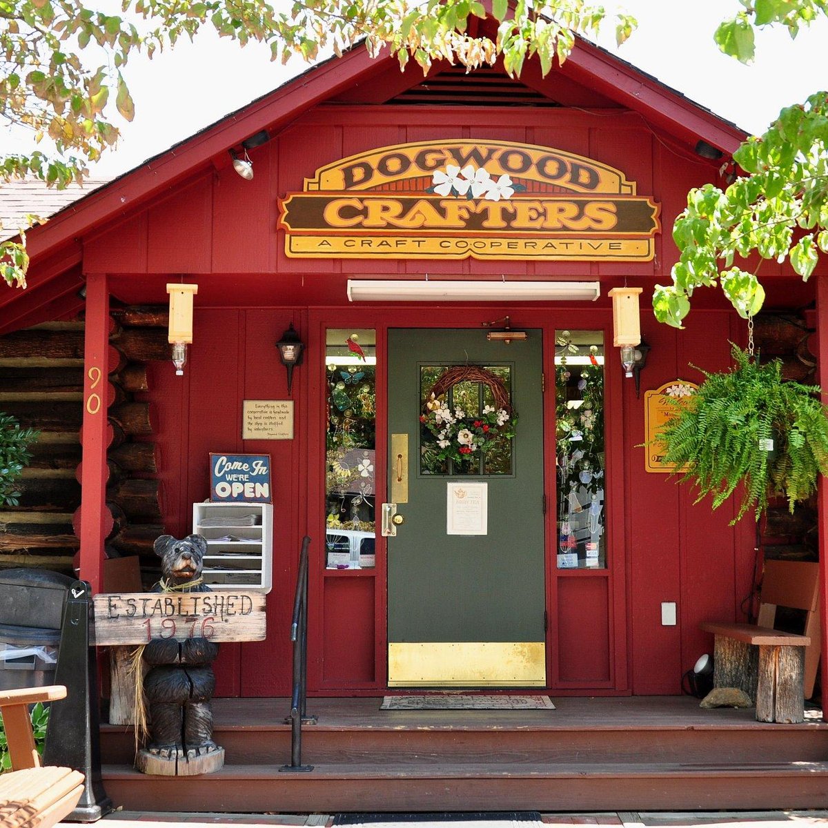 DOGWOOD CRAFTERS (Dillsboro) All You Need to Know BEFORE You Go