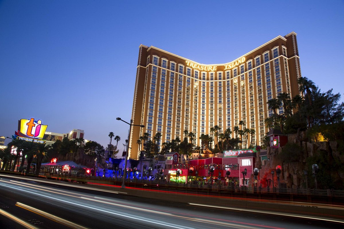 Treasure Island - TI Las Vegas Hotel &amp; Casino, a Radisson Hotel, hotel in Las Vegas