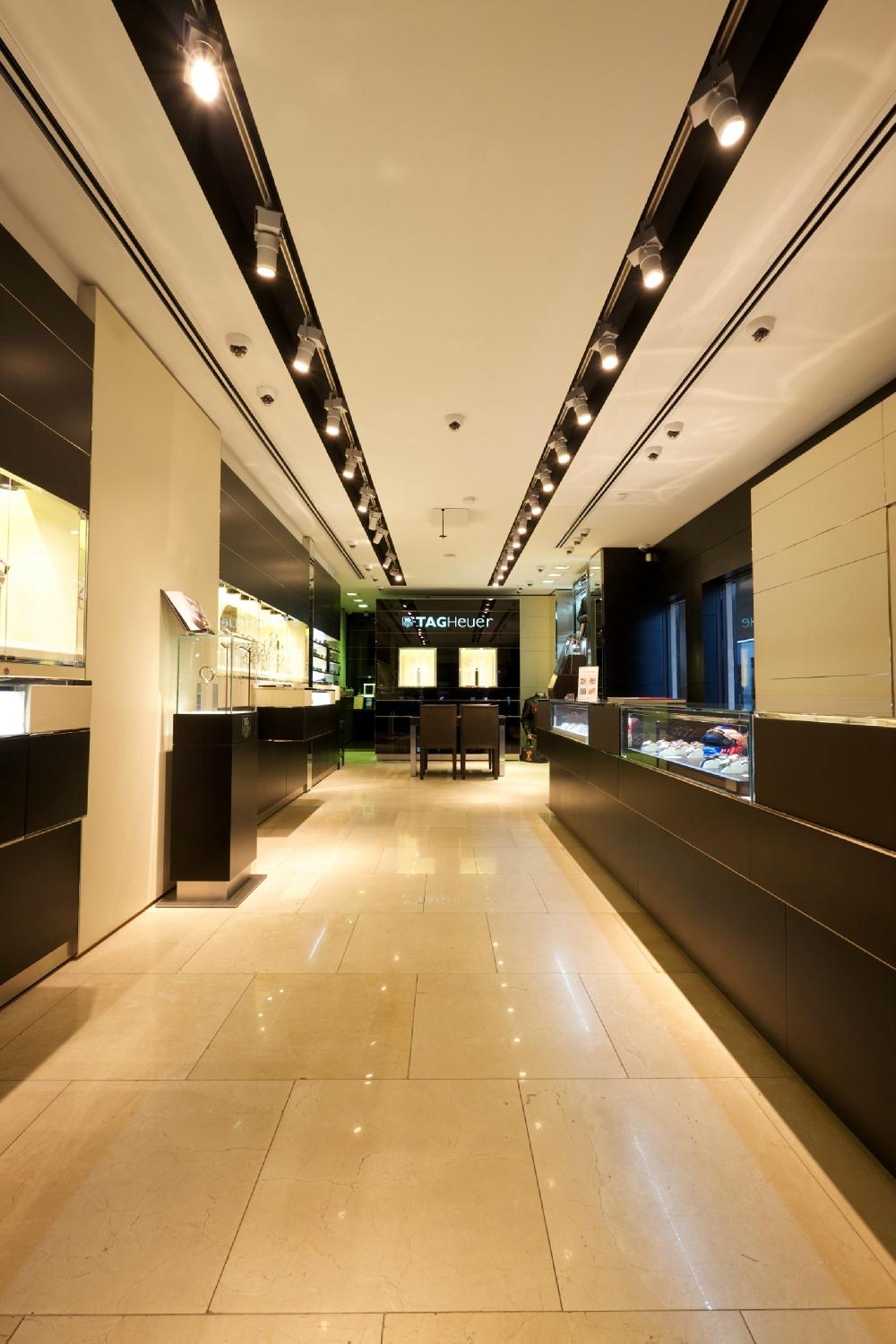 Tag heuer boutique near me hotsell
