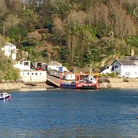 Bodinnick Ferry