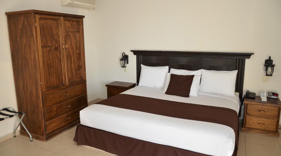 HABITACIONES CON CAMA KING SIZE