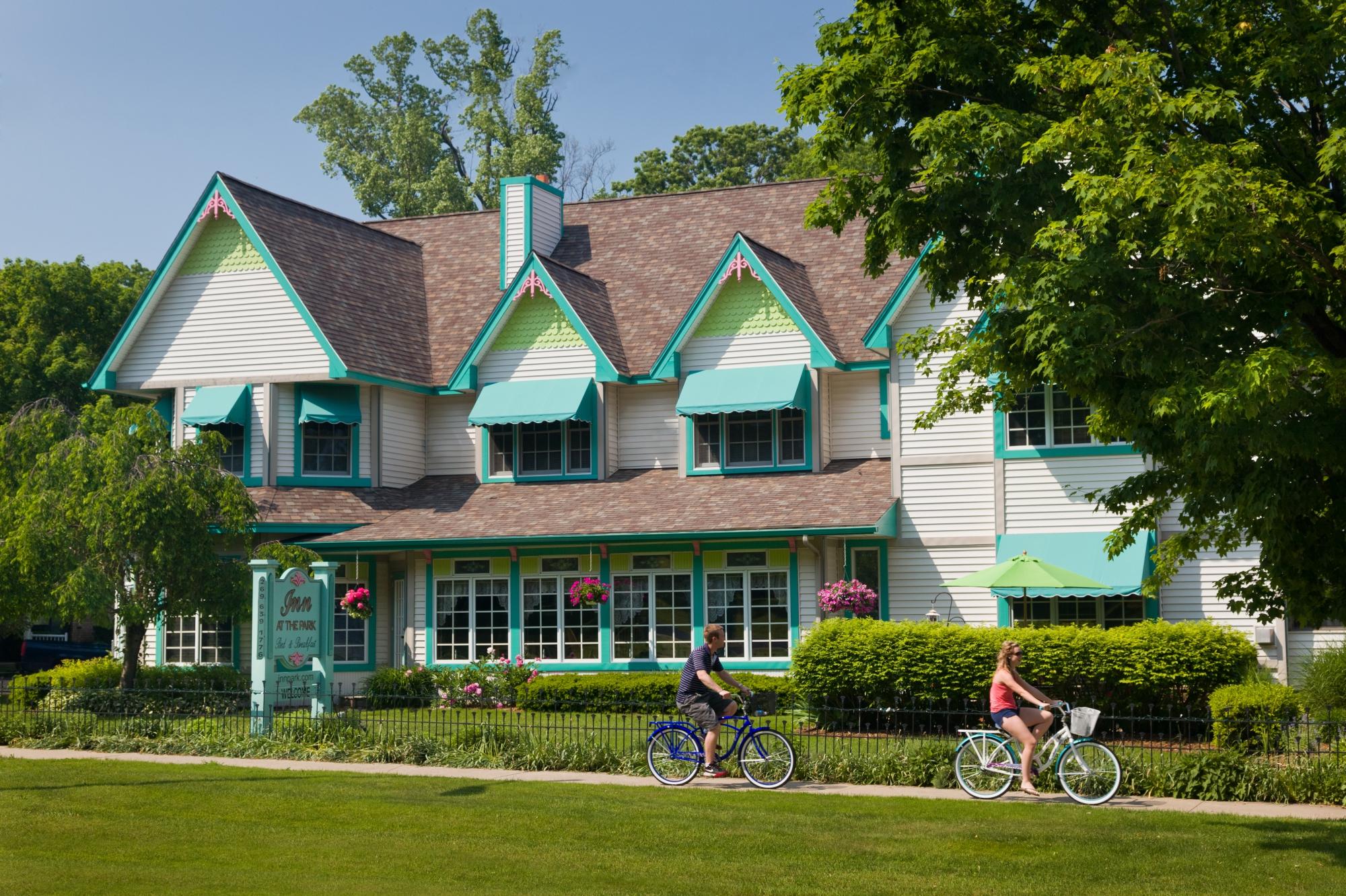 INN AT THE PARK B&B - Updated 2024 Prices & Reviews (South Haven, MI)