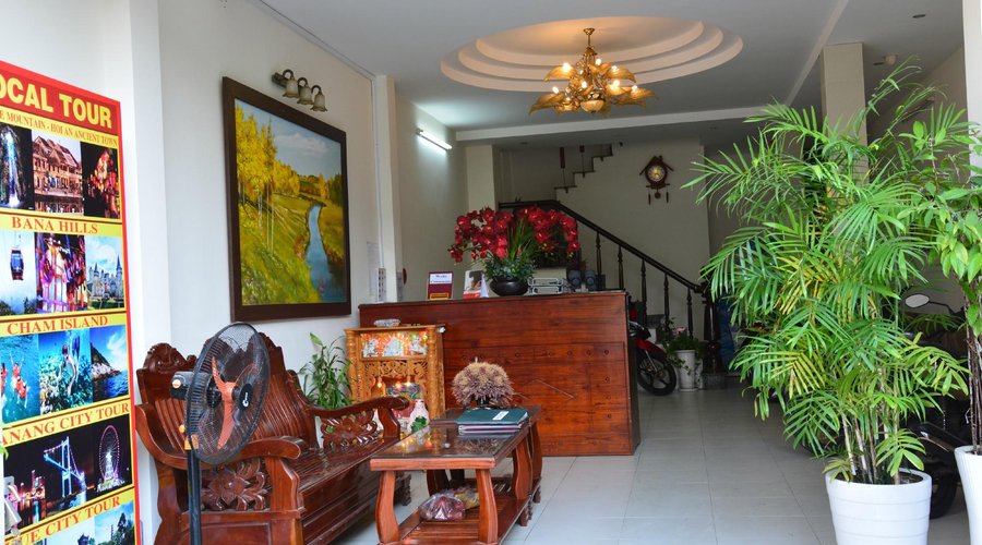 Tiền Sảnh