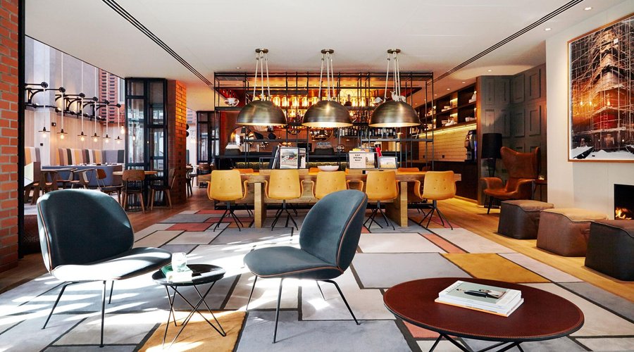 Communal table