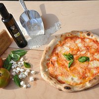 Pizza margherita