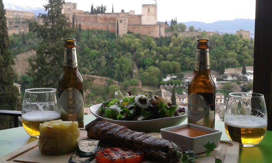 Vistas del restaurante Carmen Verde Luna. 