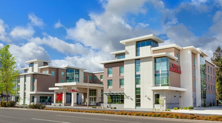 Beautiful Exterior Photo