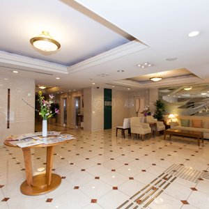 Lobby at the Forest Hongo