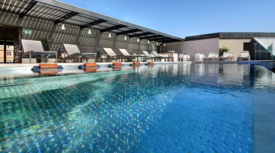 Rooftop pool