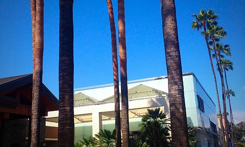 THE O.C. - HIGH-END STORES - Review of South Coast Plaza, Costa Mesa, CA -  Tripadvisor