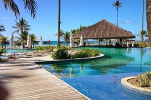 Piscina y playa