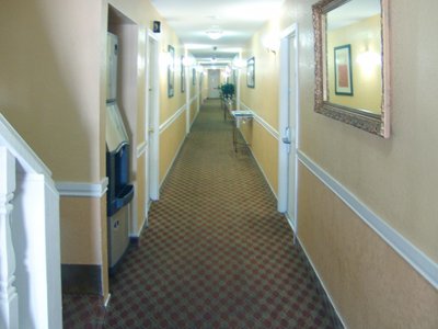 Hotel photo 15 of Holland Inn & Suites.