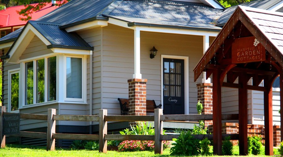 Country Cottage