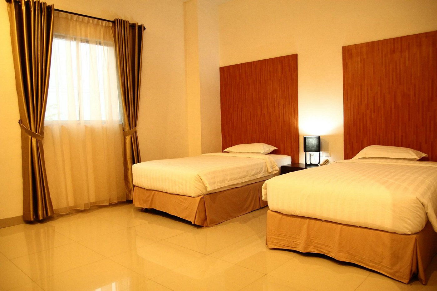 SAKA HOTEL MEDAN 16 (̶3̶3̶) Prices & Reviews Indonesia