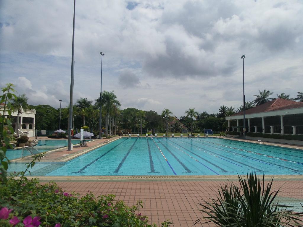 Tanjong Puteri Golf Resort Pool: Pictures & Reviews - Tripadvisor