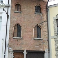 Frontale - Via Mazzini 1
