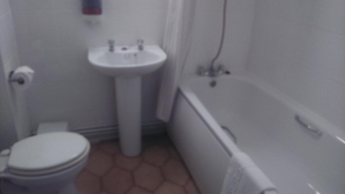 https://dynamic-media-cdn.tripadvisor.com/media/photo-o/07/c9/34/12/bathroom.jpg?w=700&h=-1&s=1