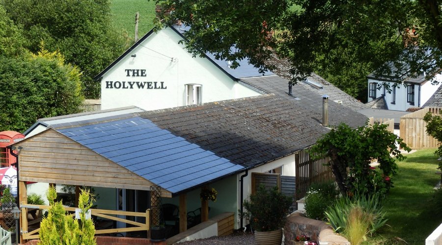 The Holywell Inn