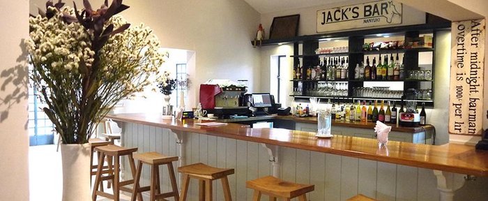 Soames Hotel & Jack's Bar Bar or Lounge: Pictures & Reviews - Tripadvisor