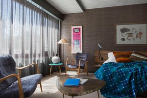 Room & Suite