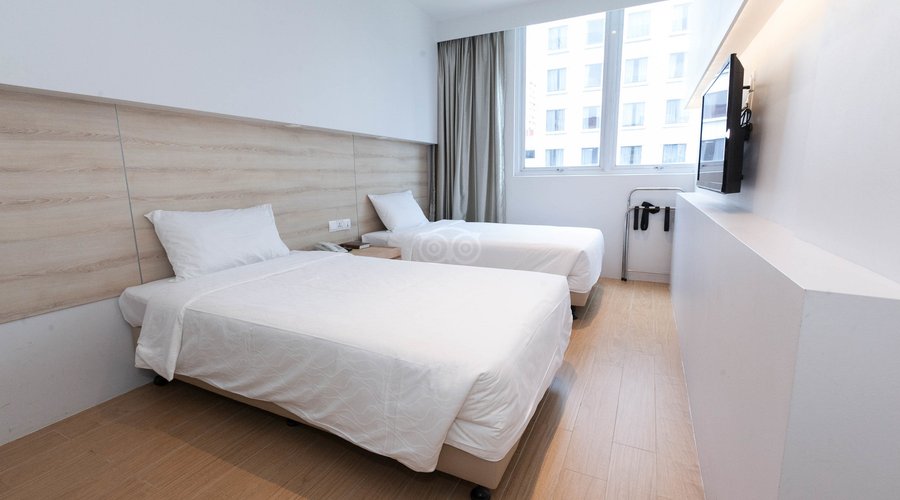 The Double Room at the Summer View Hotel
