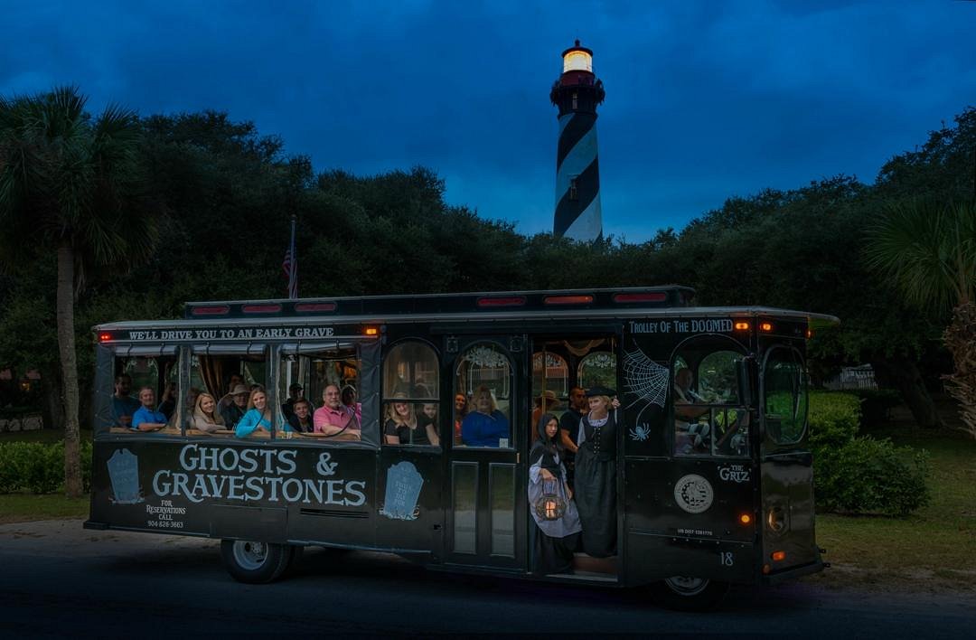 st. augustine ghost tours by ghosts & gravestones
